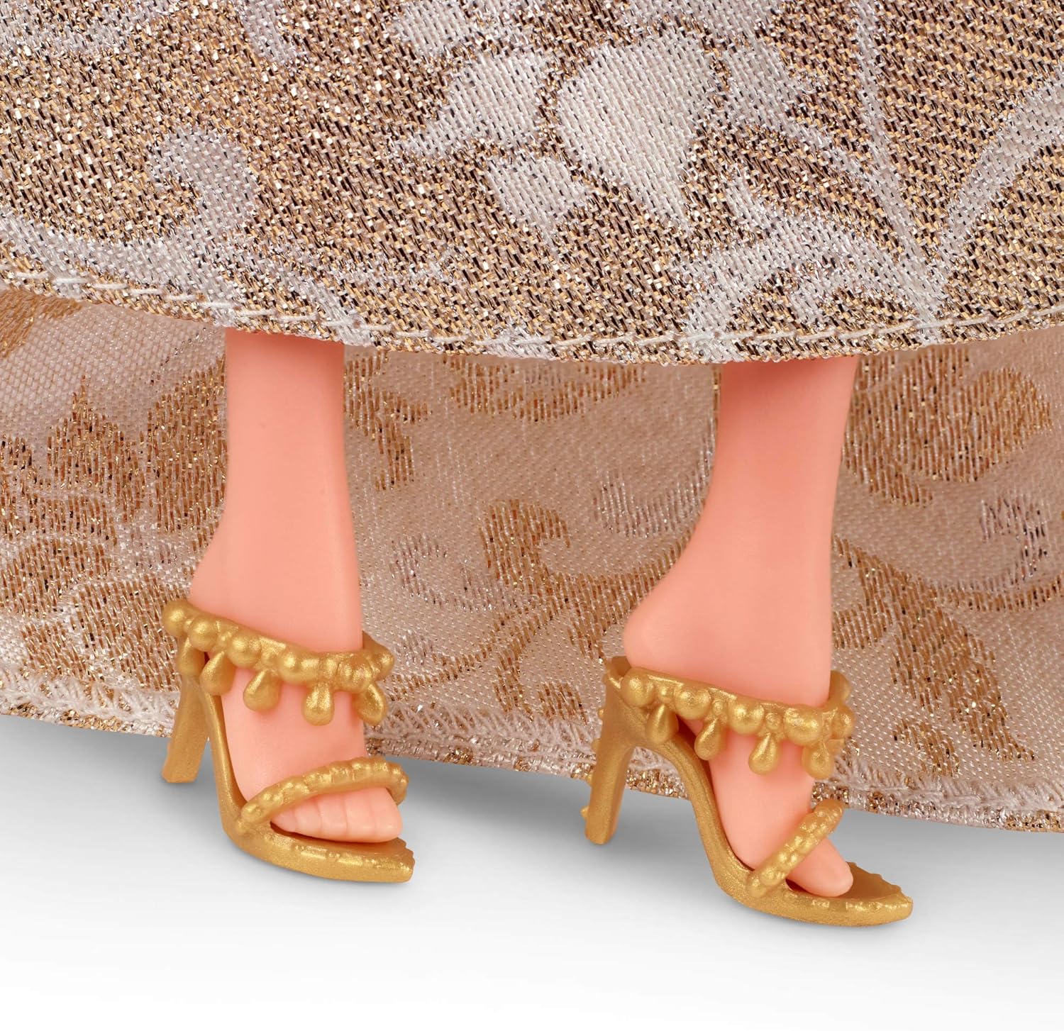 Barbie Poupée Joyeux Noël 2025, poupée Blonde emblématique Portant Une Robe Agent et Or, poupée Collector pour Les fêtes, avec Emballage de présentation et Socle, JBJ00